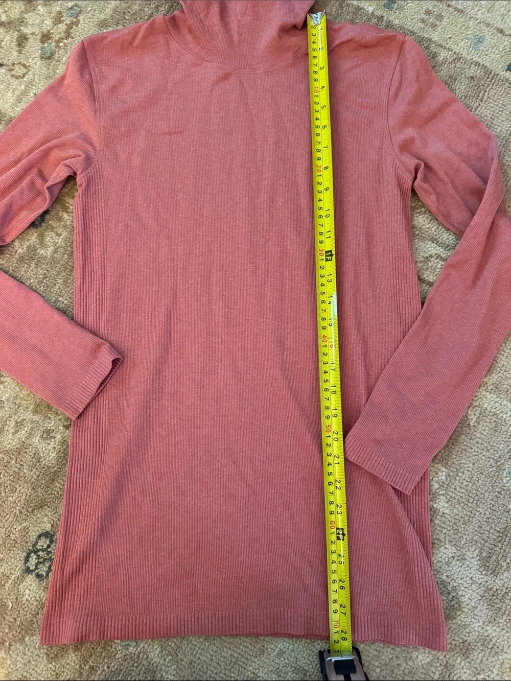 Lululemon Long Sleeve Turtleneck - light orange size 10